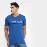 Camiseta Calvin Klein Slim Estampa E Lis Masculina Camiseta Calvin Klein Slim Estampa E Lis Masculina