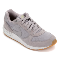Tênis Nike Nightgazer Masculino - Cinza Tênis Nike Nightgazer Masculino - Cinza
