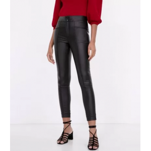 Calça Lisa Resinada com Botões Calça Lisa Resinada com Botões