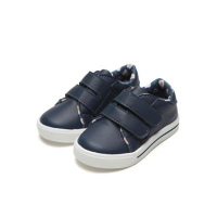 2 Tênis infantis por R$ 89 2 Tênis infantis por R$ 89