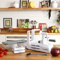 Fatiador Espiral com 5 Lâminas Branco com Cinza - La Cuisine Fatiador Espiral com 5 Lâminas Branco com Cinza - La Cuisine