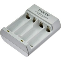 Carregador de Pilha para 4 Unidades USB AA/AAA Sony Branco - bcg34hhu Carregador de Pilha para 4 Unidades USB AA/AAA Sony Branco - bcg34hhu