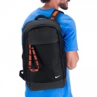 Mochila Nike Sportswear Essentials - 21 Litros Mochila Nike Sportswear Essentials - 21 Litros