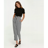 Calça Feminina Clochard Estampa Xadrez Marisa Calça Feminina Clochard Estampa Xadrez Marisa