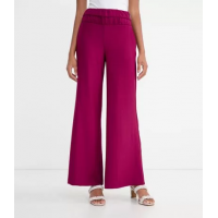Calça Flare Lisa com Bolsos - Feminino Calça Flare Lisa com Bolsos - Feminino
