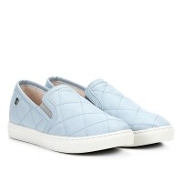 Tênis Slip On em Verniz Loucos & Santos Matelassê Feminino Tênis Slip On em Verniz Loucos & Santos Matelassê Feminino