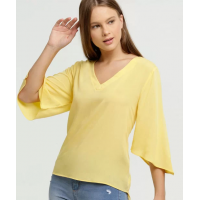 Blusa Feminina Vazada Manga 7/8 Disparate com Abertura nas Costas Amarelo Blusa Feminina Vazada Manga 7/8 Disparate com Abertura nas Costas Amarelo