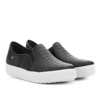 Slip On Mississipi Caixa Alta Laser Feminino - Preto Slip On Mississipi Caixa Alta Laser Feminino - Preto