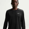 Imagem da oferta Camiseta Dri-fit Nike Manga Longa Uv Miler Masculina Preto G