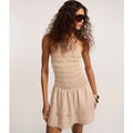 Imagem da oferta Vestido Godê em Tricoline Texturizado com Decote Halter