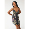 Imagem da oferta Vestido FARM Curto Lenço Floral Talita Verde