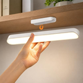 Imagem da oferta Luminária LED Recarregável Sem Fio com Suporte Magnético e Botão Touch | Luz Bastão USB 35cm para Armário Closet,
