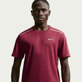 Imagem da oferta Camiseta Dri-FIT Nike UV Miler Masculina