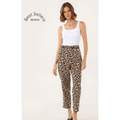 Imagem da oferta Calça feminina alfaiataria Luka animal print com cinto fino