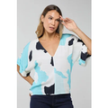 Imagem da oferta Blusa Feminina Lança Perfume Estampada Decote V Azul e Branca e Preta