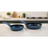 Imagem da oferta Kit Max Chef: Frigideira Cerâmica Antiaderente Indução Azul 24cm + 20cm Não Gruda