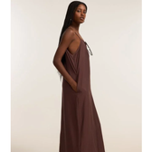 Imagem da oferta Vestido Longo e Reto em Crepe com Bolsos
