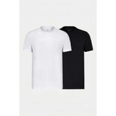 Imagem da oferta Kit Aramis 2 Camisetas Comfort+ Preto e New Basic Branco