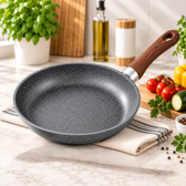 Imagem da oferta Frigideira Grande Cerâmica Para Indução Cabo Madeira + Espátula De Silicone
