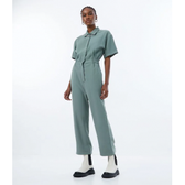 Imagem da oferta Macacão em Viscose com Abertura Frontal e Manga Curta - Feminino