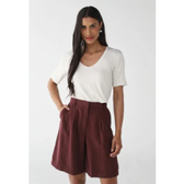Imagem da oferta Blusa Lez a Lez Ajustada Basic Off-White