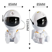 Imagem da oferta Astronauta Para Quarto Com Luz Nebulosa E Galáxia