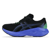 Imagem da oferta Tênis ASICS Novablast 5 GS - Infantil - PretoAzul