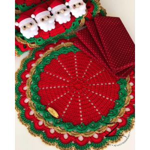 sousplat ou lugar americano em crochê produzindo a mão para mesa posta tema natalino para compor seu natal valor unida