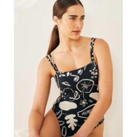 Imagem da oferta Ganhe 20% de Desconto em Beachwear na Amaro