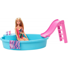 Imagem da oferta Barbie Piscina com Boneca - Multicolorido - GHL91 - Mattel