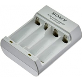 Imagem da oferta Carregador de Pilha para 4 Unidades USB AA/AAA Sony Branco - bcg34hhu