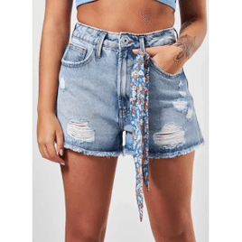 Imagem da oferta short jeans com faixa florida