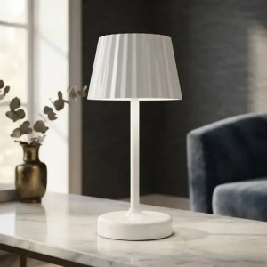 Luminária de Mesa Lyor Radiance Branca com USB e 3 Tons de Luz