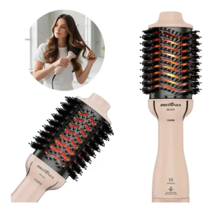 Escova Secadora 4 em 1 Britânia BEC07R Cerâmica 1300W Bivolt Rosa - Seca alisa modela e dá volume aos cabelos.