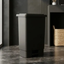 Imagem da oferta Lixeira Retangular 25l Com Pedal Preto Larplasticos