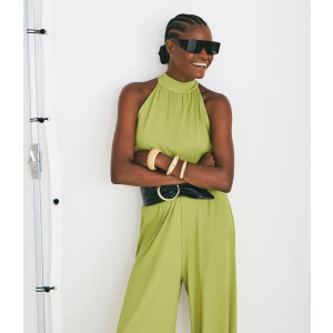 Blusa Halter em Ribana com Gola Amarrada