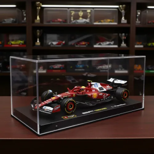 Ferrari Sf-25 2025 1:43 Com Acrílico Lewis Hamilton