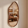 Imagem da oferta Espelho Decorativo Orgânico 60x40 Moldura Em Couro We Mirror Caramelo
