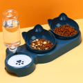 Imagem da oferta Tigelas com alimentador para pets 3 em 1