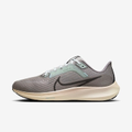 Imagem da oferta Tênis  Air Zoom Pegasus 40 Premium Masculino