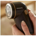 Imagem da oferta Removedor De Bolinhas De Roupas Philips Com 2 Pilhas