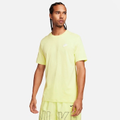 Imagem da oferta Camiseta  Sportswear Club Masculina