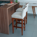 Imagem da oferta Kit 4 Banqueta Alta 75cm Estofada Madeira Eucalipto Balcão