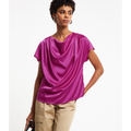 Imagem da oferta Blusa em Tecido Acetinado com Gola Degagê