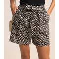 Imagem da oferta Short em Viscolinho com Amarração no Cos e Estampa Geométrica Tam PP