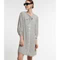Imagem da oferta Vestido em Viscose com Abotoamento Frontal e Laço na Gola Tam PP
