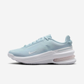 Imagem da oferta Tênis  Air Zoom Upturn SC Feminino