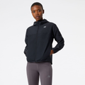 Imagem da oferta Jaqueta Corta Vento Feminina Accelerate Preta - New Balance