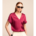 Imagem da oferta Blusa em Tecido Acetinado com Transpasse Frontal Tam PP
