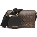 Imagem da oferta Calvin Klein Bolsa tiracolo feminina Millie com compartimento triplo marromcáquipreto One Size